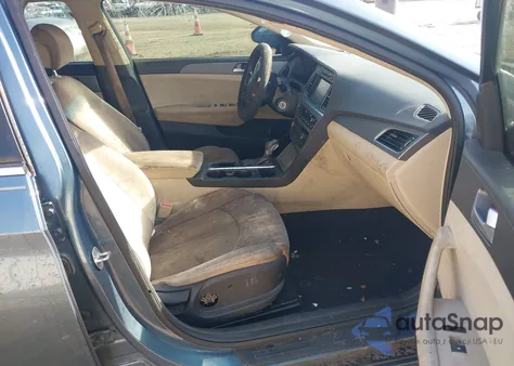 2016 Hyundai Sonata Se z USA, uszkodzony, nr VIN 5NPE24AFXGH295860